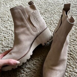 Dolce Vita worn once boot size 8.5!